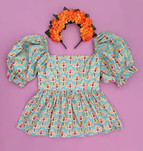 Cargar imagen en el visor de la galería, Blusa Cruces Mod 1984