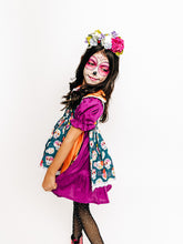 Load image in gallery viewer, Vestido Dia Muertos/Verde Modelo 1951