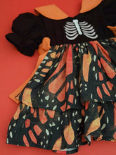 Cargar imagen en el visor de la galería, Vestido Catrina/Monarca Mod 1951