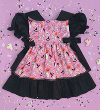 Load image in gallery viewer, Vestido Halloween Rosa Mod 1951