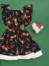 Load image in gallery viewer, Vestido Grinch/Negro Mod 1941