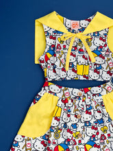Load image in gallery viewer, Falda y Crop Top Kitty Mod 1957