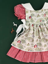 Load image in gallery viewer, Chicken Dress Model 1951