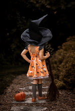 Cargar imagen en el visor de la galería, Vestido Halloween Modelo 1944